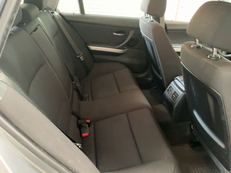 BMW 3er 318d 2009 – снимка 20