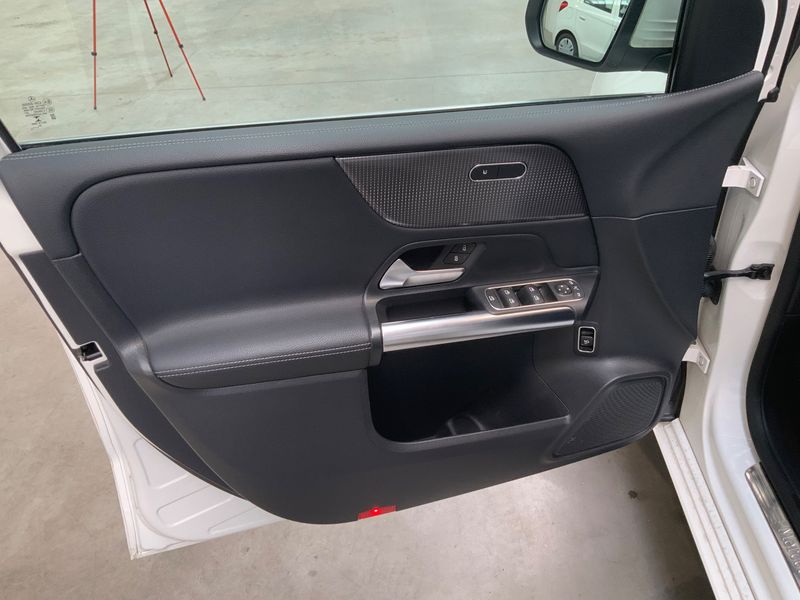 Mercedes-Benz B-Klasse B 220 d Progressive 2020 – снимка 40