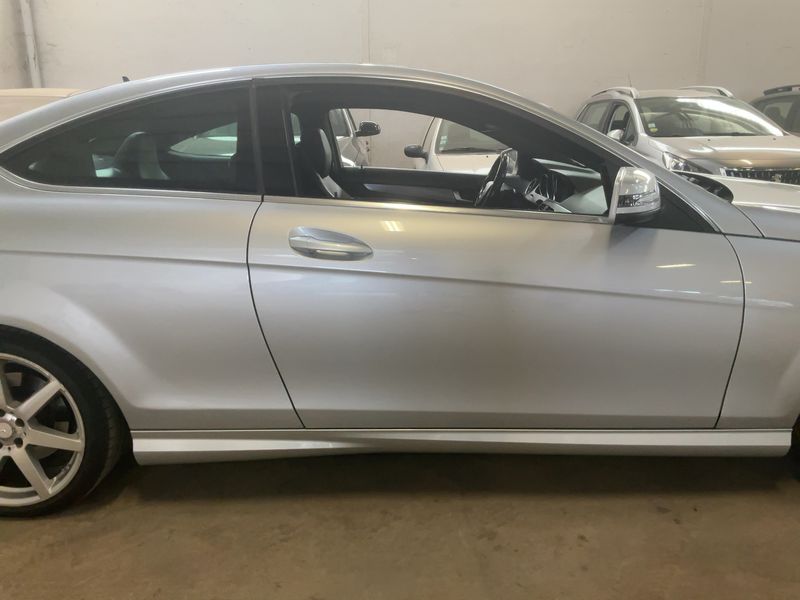 Mercedes-Benz C-Klasse C 220 CDI 2014 – снимка 10