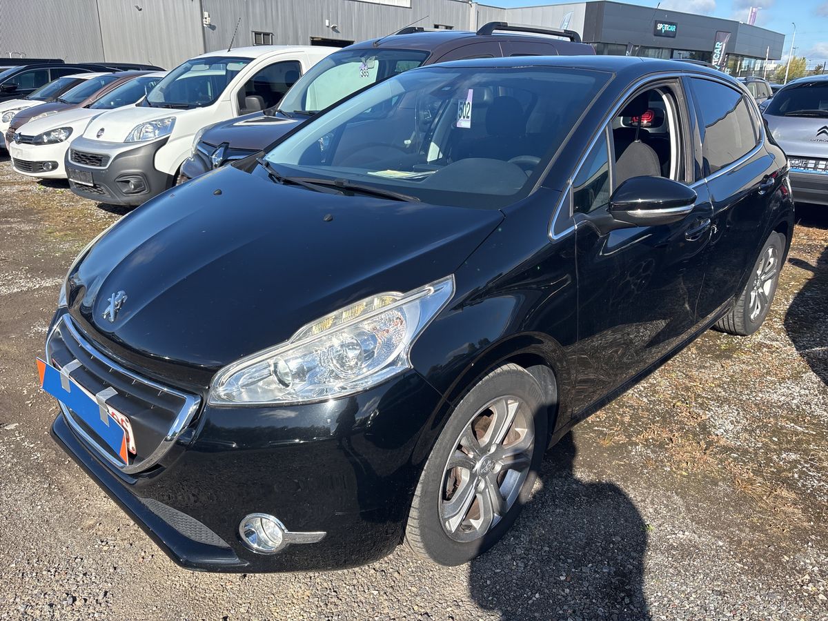 Peugeot 208 1.6 Allure