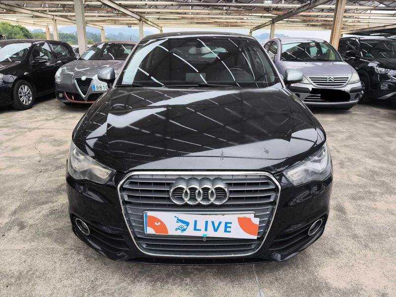 Audi A1 1.6 TDI Attraction — zdjęcie 7