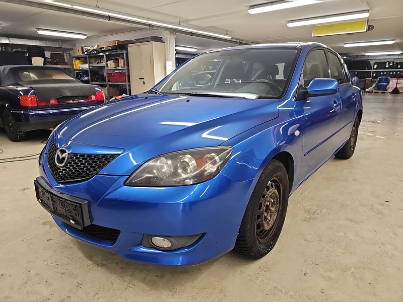 2004 Mazda 3