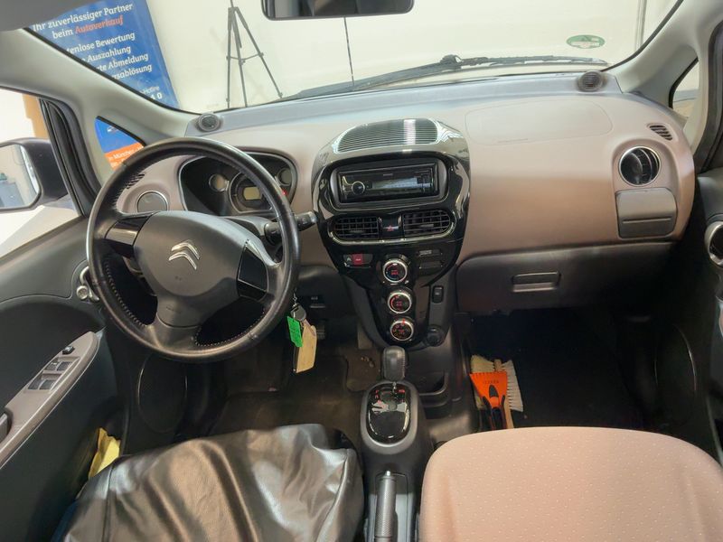 Citroen C-Zero electric drive 50 kW Tendance — zdjęcie 12