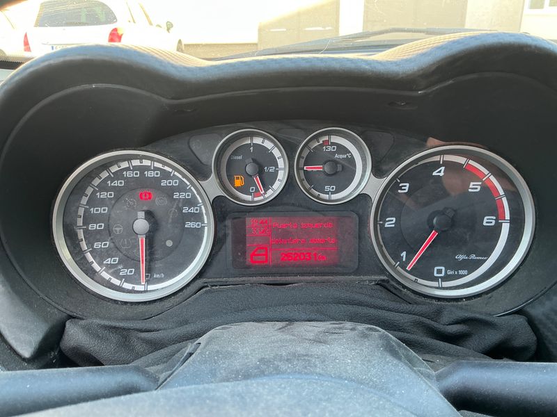 Alfa Romeo MiTo 1.6 JTD Distinctive — zdjęcie 4