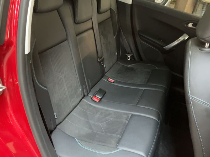 Peugeot 2008 1.2 PureTech Crossway — zdjęcie 14