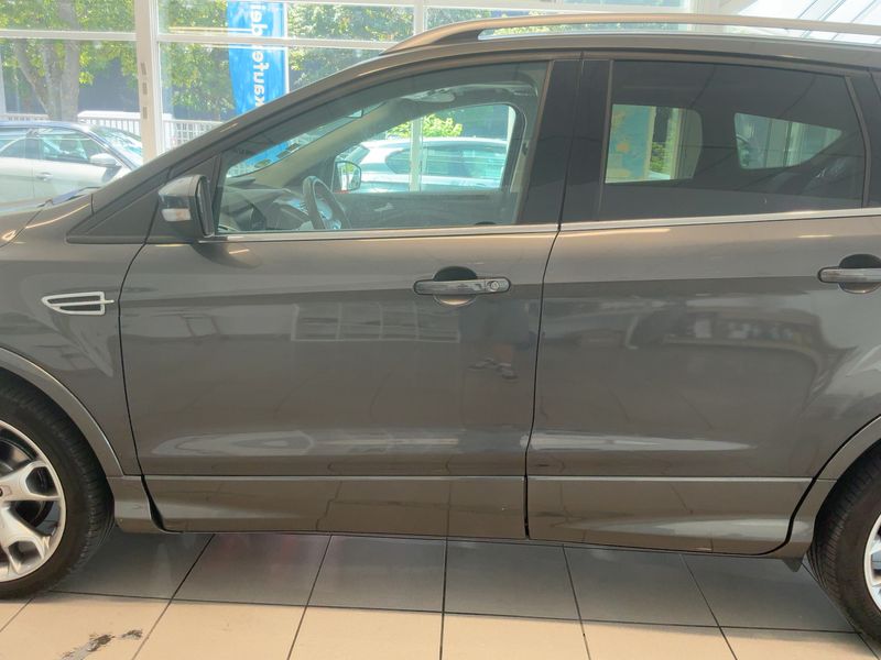 Ford Kuga 1.5 EcoBoost Individual 2015 – снимка 4
