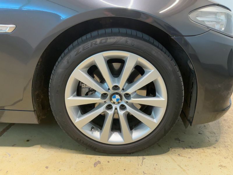BMW 5er 520d xDrive 2016 – снимка 11