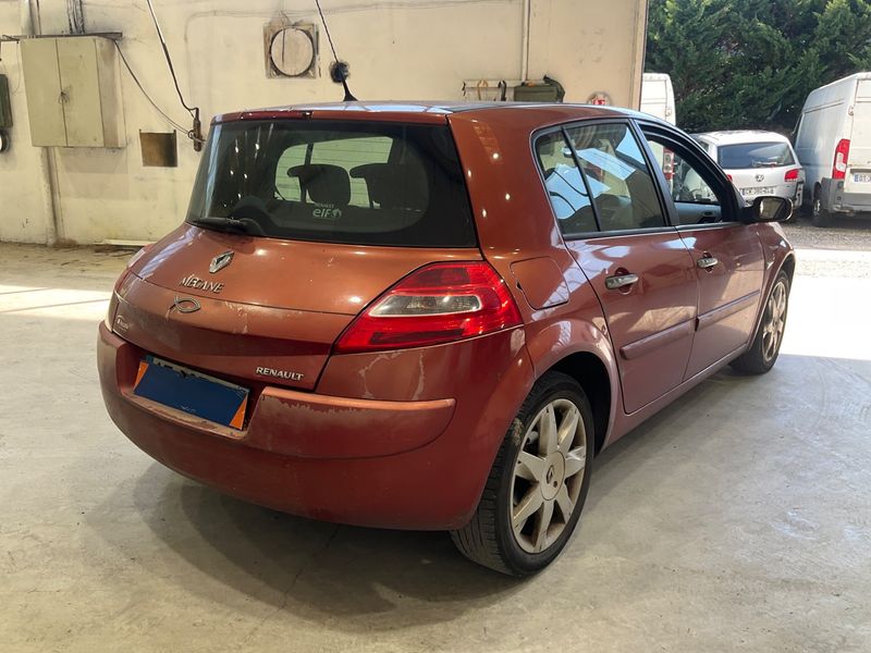 Renault Megane 1.9 dCi Dynamique 2007 – снимка 2