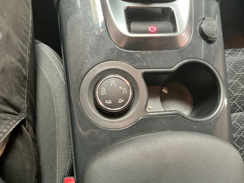 Peugeot 3008 1.6 Blue-HDi 2016 – снимка 36