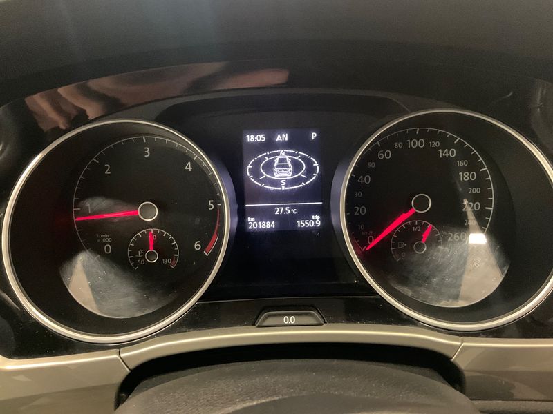 Volkswagen Touran 1.6 TDI Trendline BlueMotion Tech — zdjęcie 13