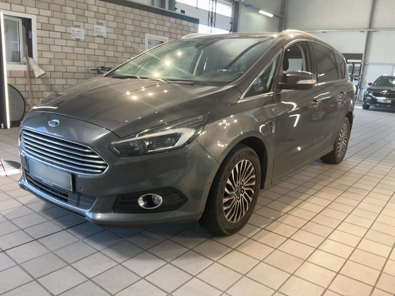 Ford S-Max 1.5 EcoBoost Titanium