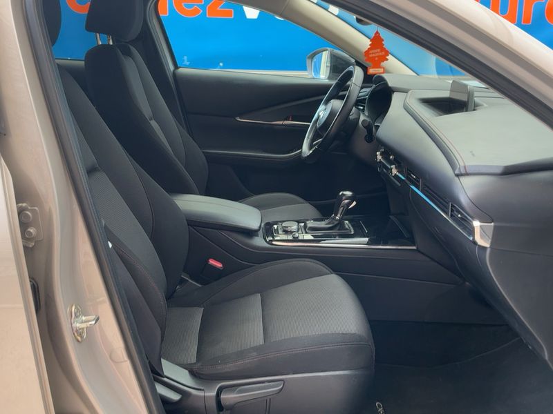 Mazda CX-30 2.0 e-Skyactiv-X Mild-Hybrid Homura 2WD — zdjęcie 11