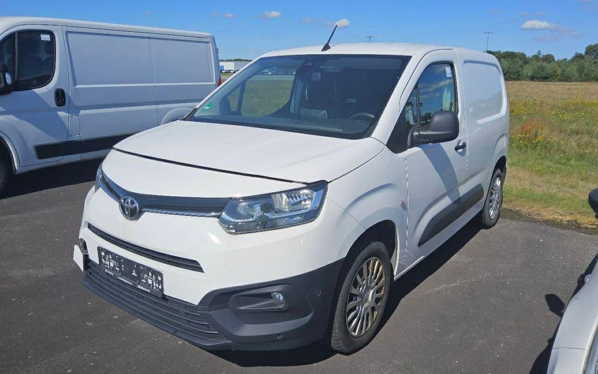 Toyota ProAce City 1.5 D-4D L1 Meister
