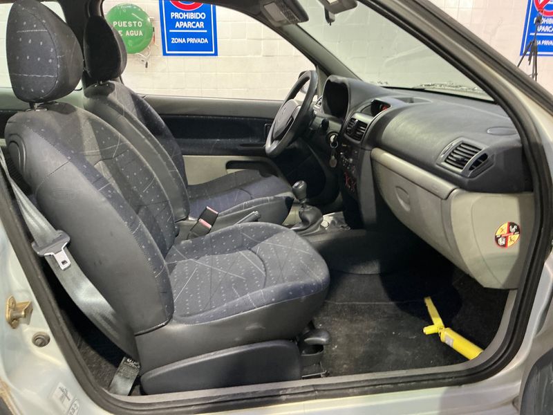 Renault Clio 1.2 Expression Alize — zdjęcie 3