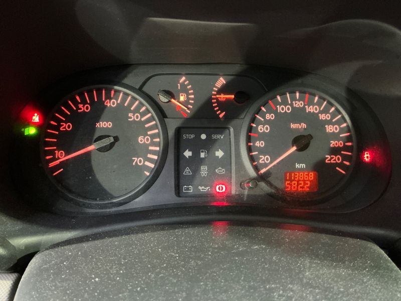 Renault Clio 1.2 Expression Alize — zdjęcie 4
