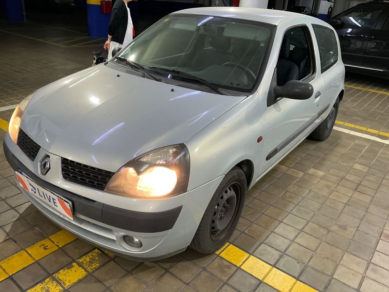 Renault Clio 1.2 Expression Alize — zdjęcie 1