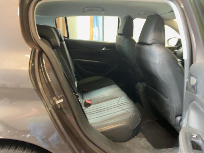 Peugeot 308 1.6 Blue-HDi Allure 2015 – снимка 19