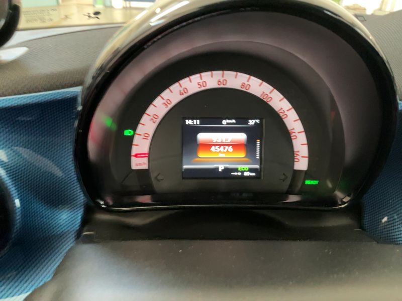 Smart forfour electric drive 60 kW EQ pulse — zdjęcie 13
