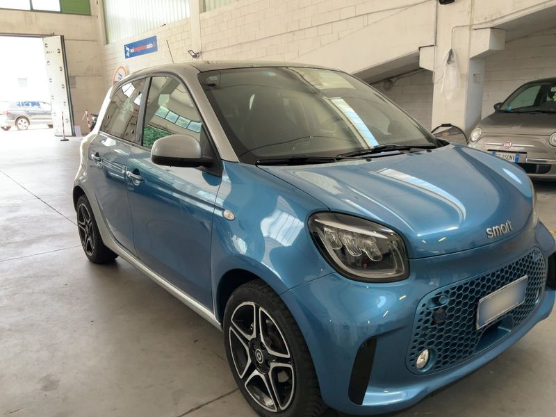 Smart forfour electric drive 60 kW EQ pulse — zdjęcie 8