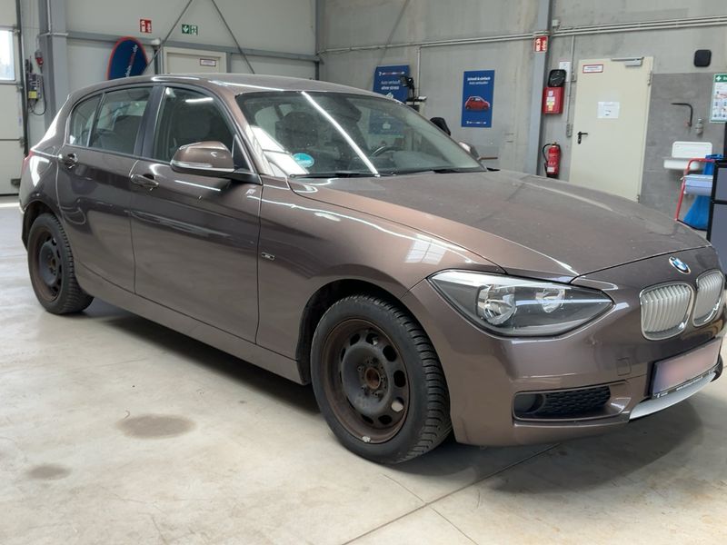 BMW 1er 116i 2014 – снимка 12