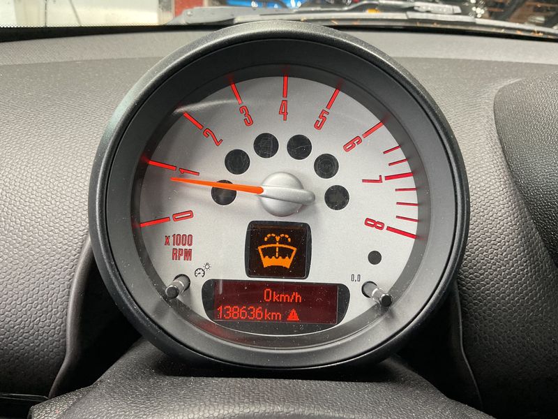 MINI Paceman Cooper — zdjęcie 13
