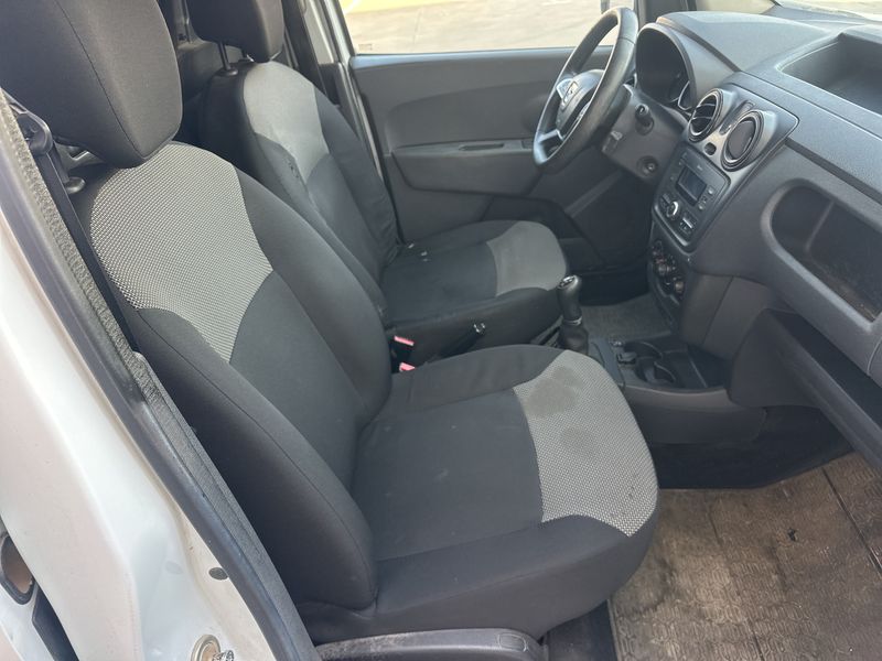 Dacia Dokker Express 1.6 SCe LPG Essential — zdjęcie 10