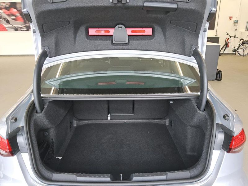 Audi A3 Limousine 35 TFSI Mild-Hybrid advanced — zdjęcie 8
