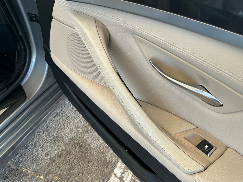 BMW 5er 520d 2013 – снимка 28