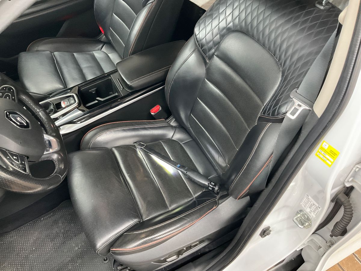 Renault Koleos 2019 — photo 42