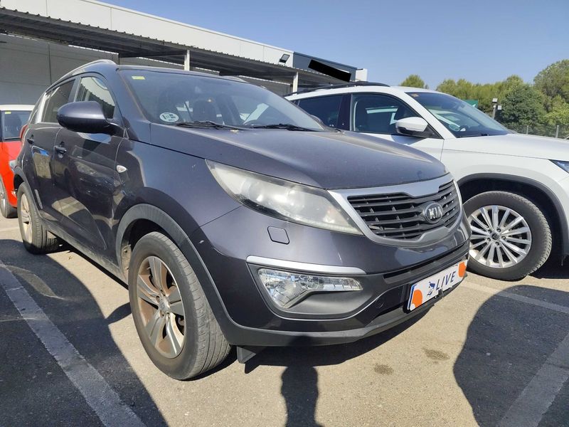 Kia Sportage 1.7 CRDi Drive 4x2 — zdjęcie 6