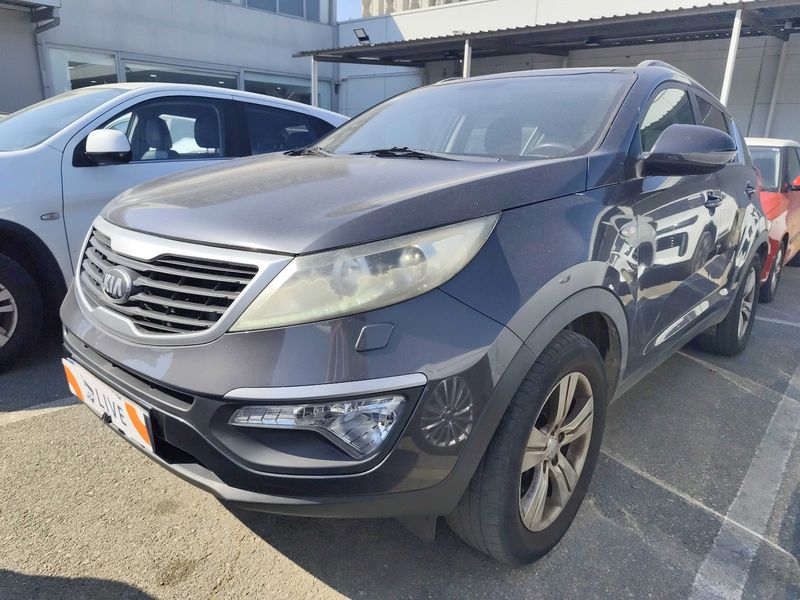 Kia Sportage 1.7 CRDi Drive 4x2 — zdjęcie 2