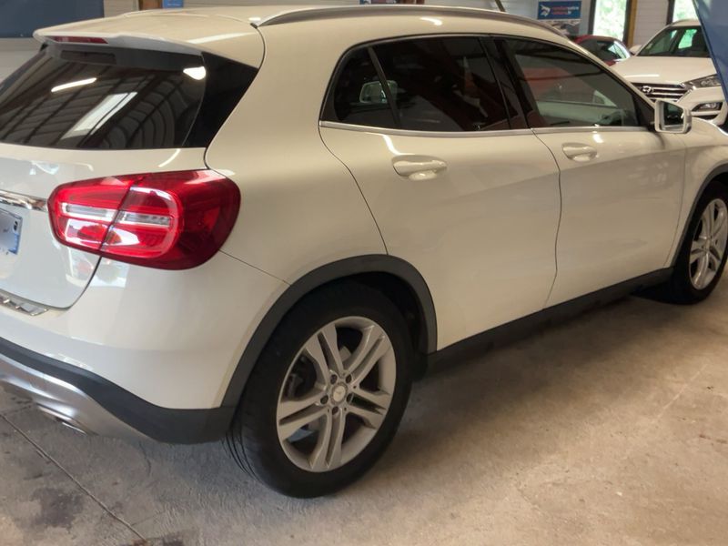 Mercedes-Benz GLA-Klasse GLA 200 d Business Executive 2016 – снимка 8