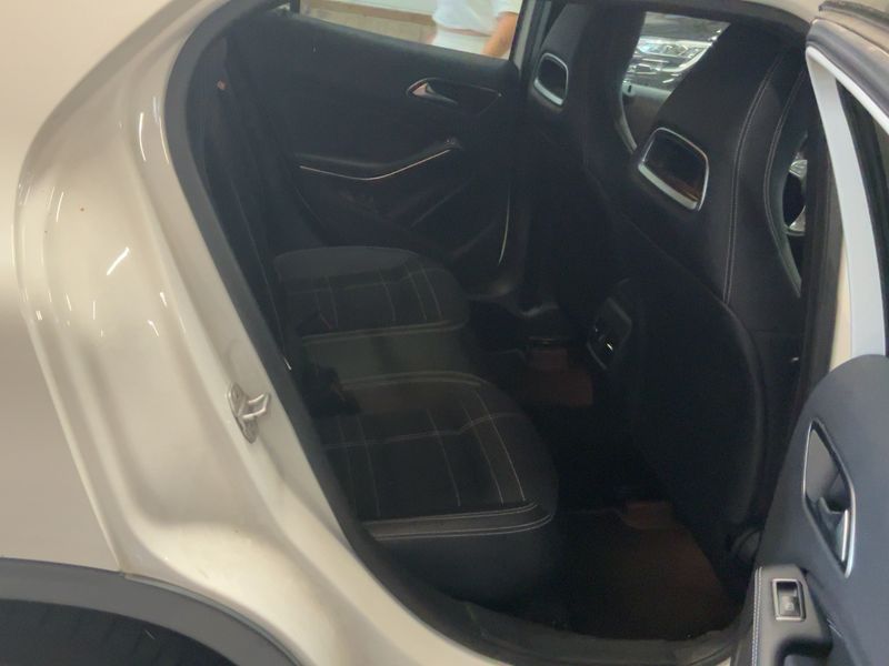 Mercedes-Benz GLA-Klasse GLA 200 d Business Executive 2016 – снимка 19