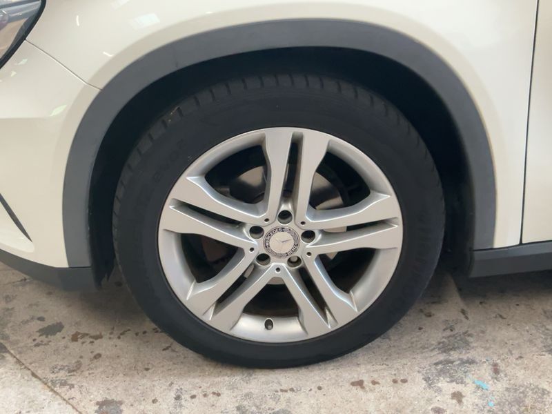 Mercedes-Benz GLA-Klasse GLA 200 d Business Executive 2016 – снимка 3