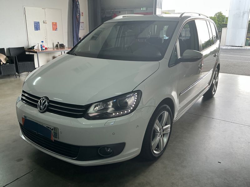 Touran 2.0 TDI Carat