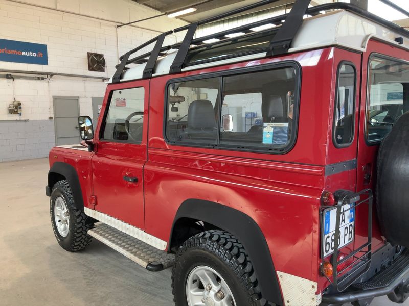 Land Rover Defender 2.5 Td5 TD5 90 Soft Top — zdjęcie 3