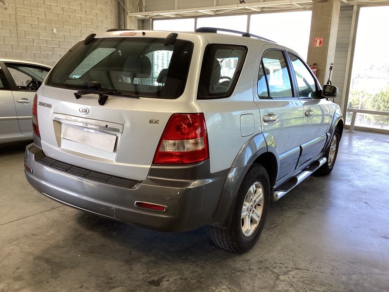 Kia Sorento 2.5 CRDi EX — zdjęcie 2