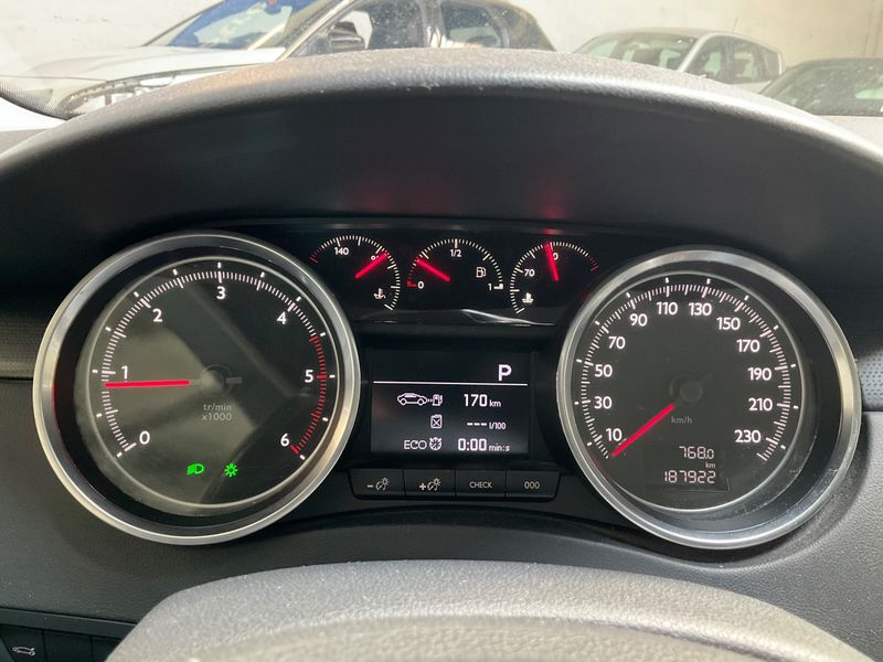 Peugeot 508 1.6 Blue-HDi GT Line 2017 – снимка 18