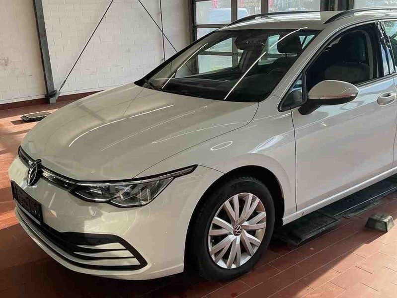Golf VIII 1.0 TSI Life