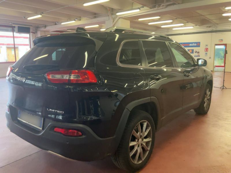 Jeep Cherokee 2.0 M-Jet Limited FWD — zdjęcie 6
