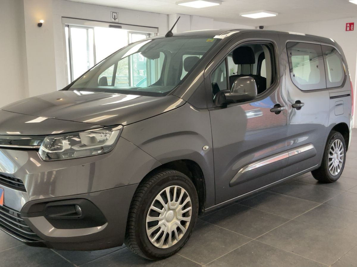Toyota ProAce City Verso 1.2 Turbo L1 Combi