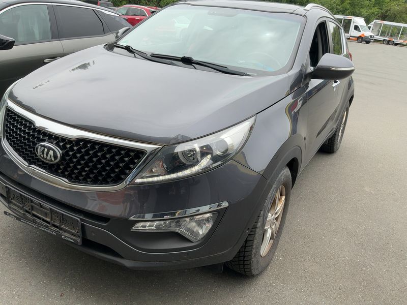 Kia Sportage 1.7 CRDi Dream Team 2WD — zdjęcie 1