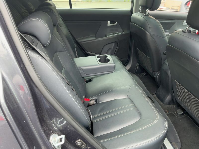 Kia Sportage 1.7 CRDi Dream Team 2WD — zdjęcie 14