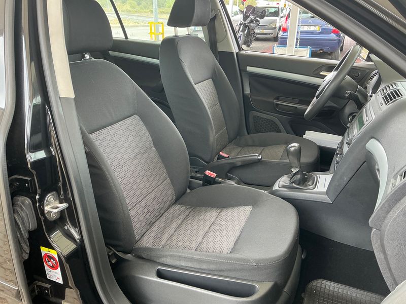 Skoda Octavia 1.6 TDI Ambiente — zdjęcie 3