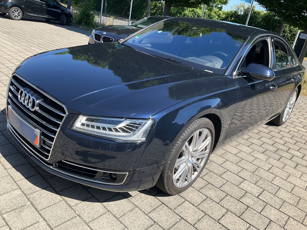 Audi A8 4.2 V8 TDI clean diesel quattro