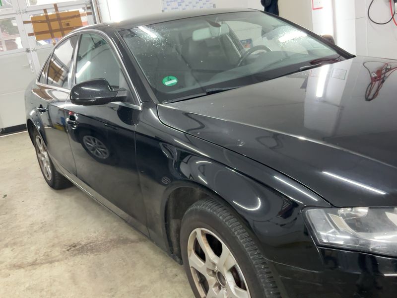 Audi A4 2.0 TDI Attraction 2010 – снимка 12