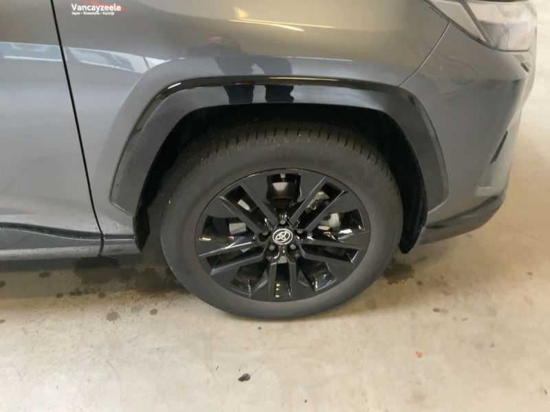 Toyota RAV 4 2.5 Hybrid 4x2 Style Selection 2023 – снимка 11