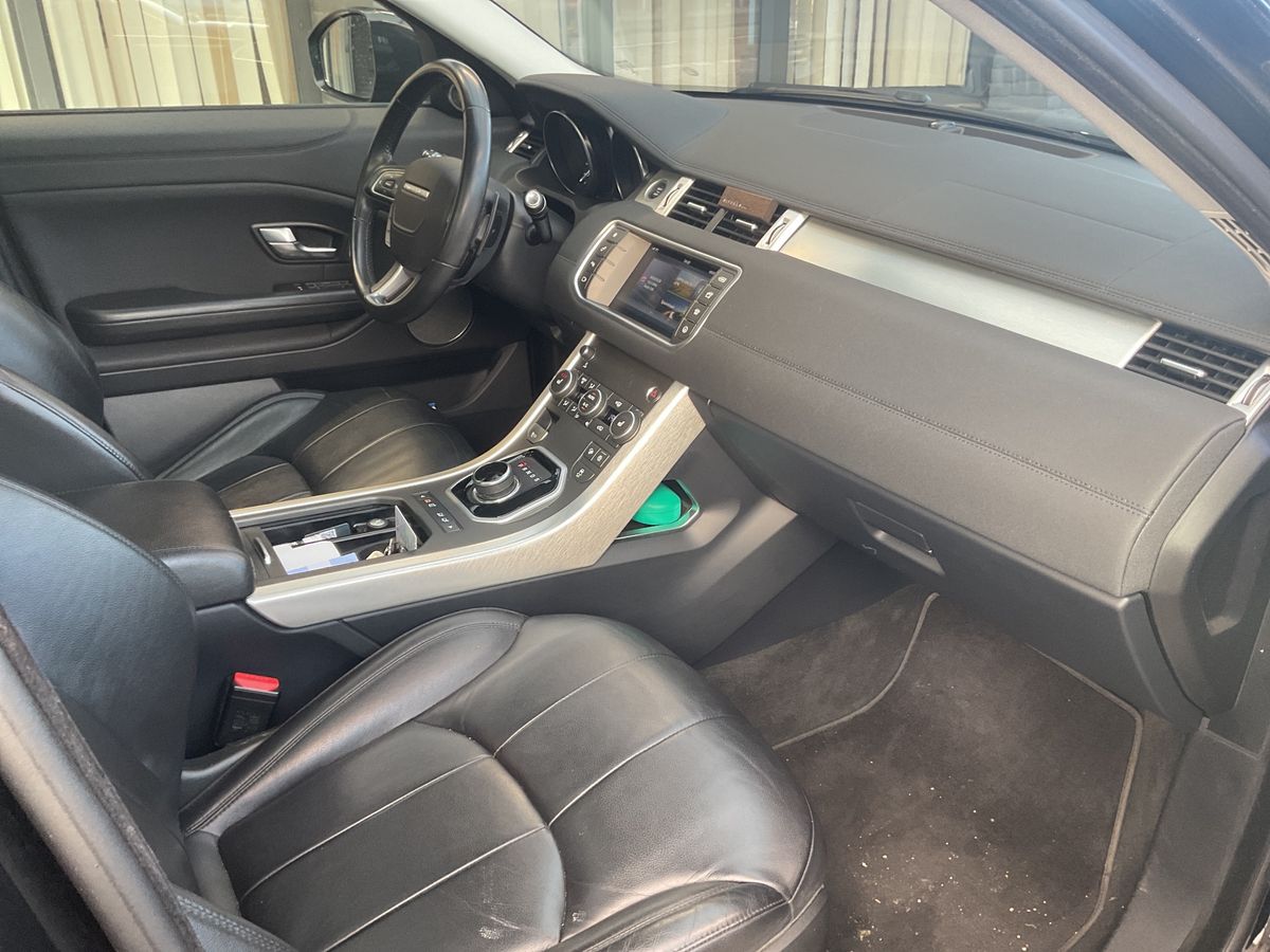 Land Rover 2018 — photo 34