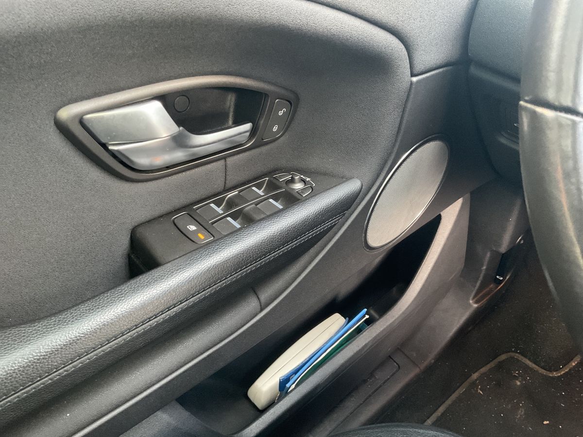Land Rover 2018 — photo 29