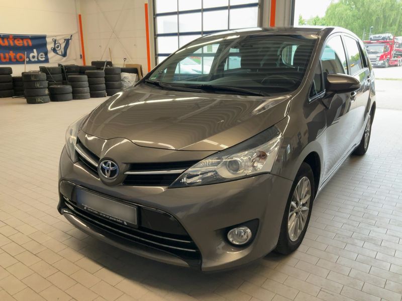 Toyota Verso 1.8 Comfort